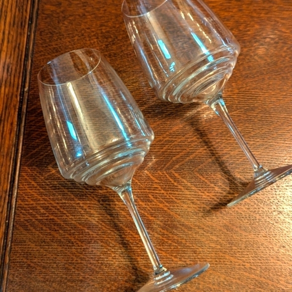 Vintage 2008 Mikasa Ripple (4) Wine Goblet/Glasses - 22oz - Picture 8 of 9